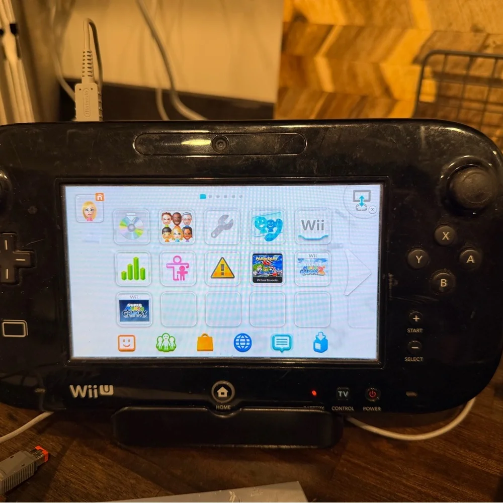 Nintendo Wii U Black Console Bundle with GamePad, 2 Pro Controllers & 3 Games